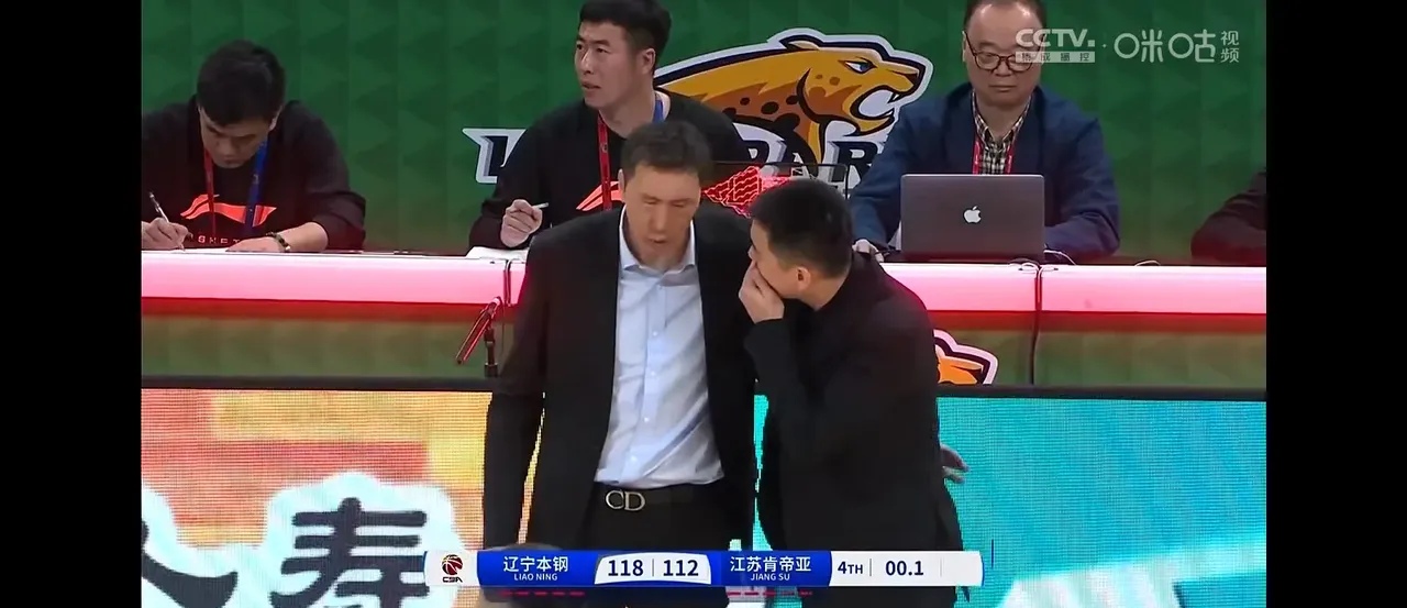 三亿体育入口-江苏男篮首发核心球员难控状态的简单介绍